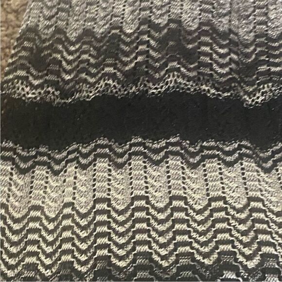 Laundry by Design Brown/Tan Wrap Midi Dress with attached slip. Size Small. - Picture 8 of 11